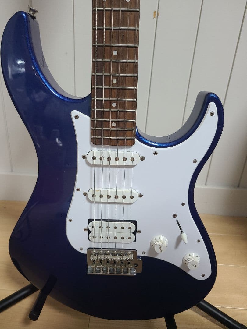 Yamaha PACIFICA 012　エレキギター 青