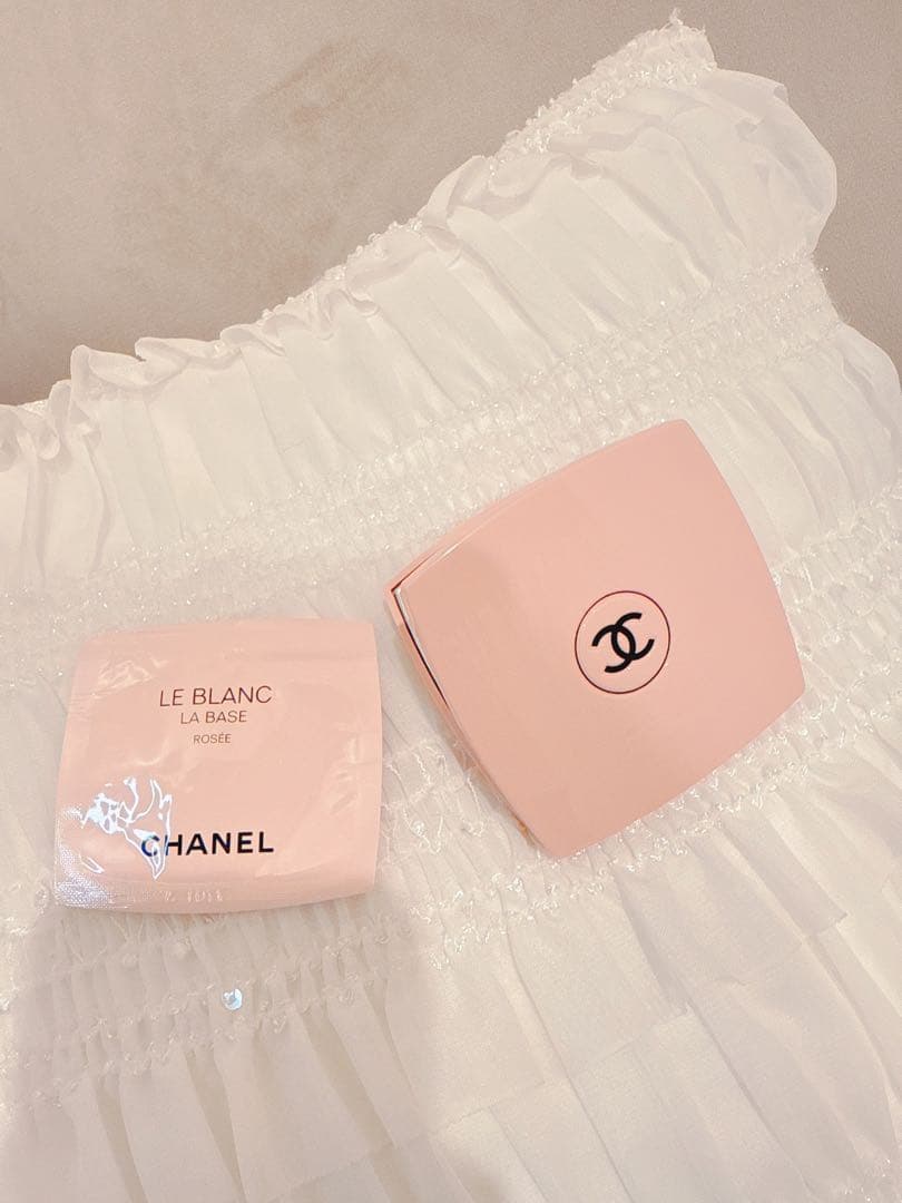 新品CHANEL シャネル ミロワール ミラー 111 バレリーナ ピンク　鏡