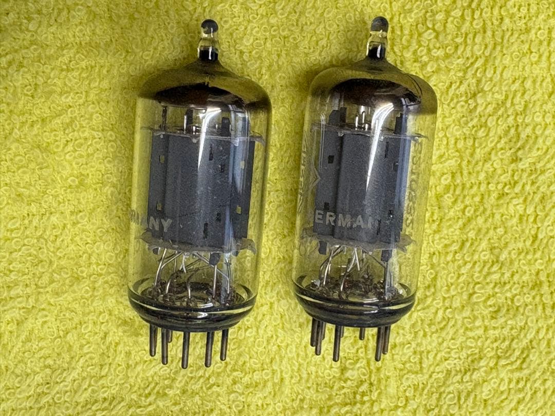 TELEFUNKEN　テレフンケン　ECC82