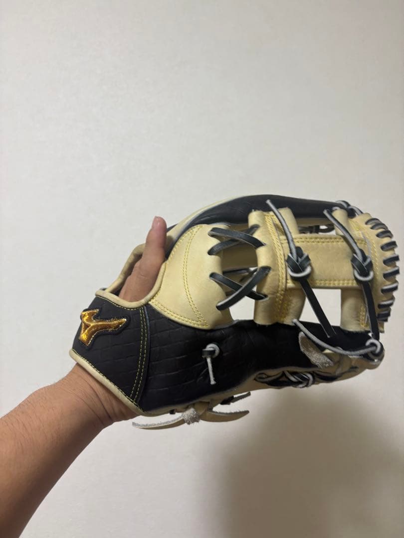 Mizuno 軟式グローブ 黒/クリーム