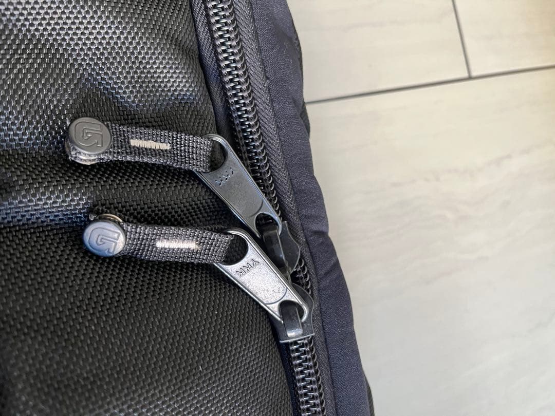 希少！BURTON スノーボードキャリー付きバッグ ブラック