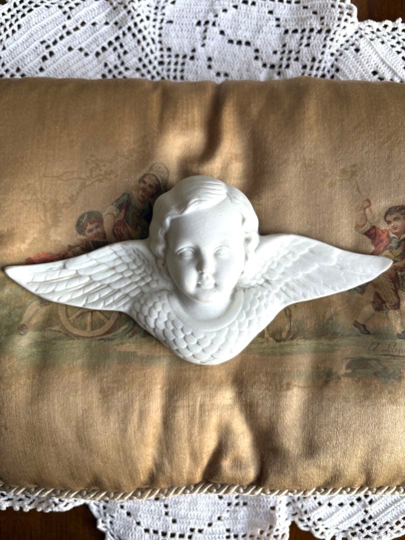 ♡ フランスアンティーク　エンジェルの壁掛け　天使の羽　ビスクドール　コンソール