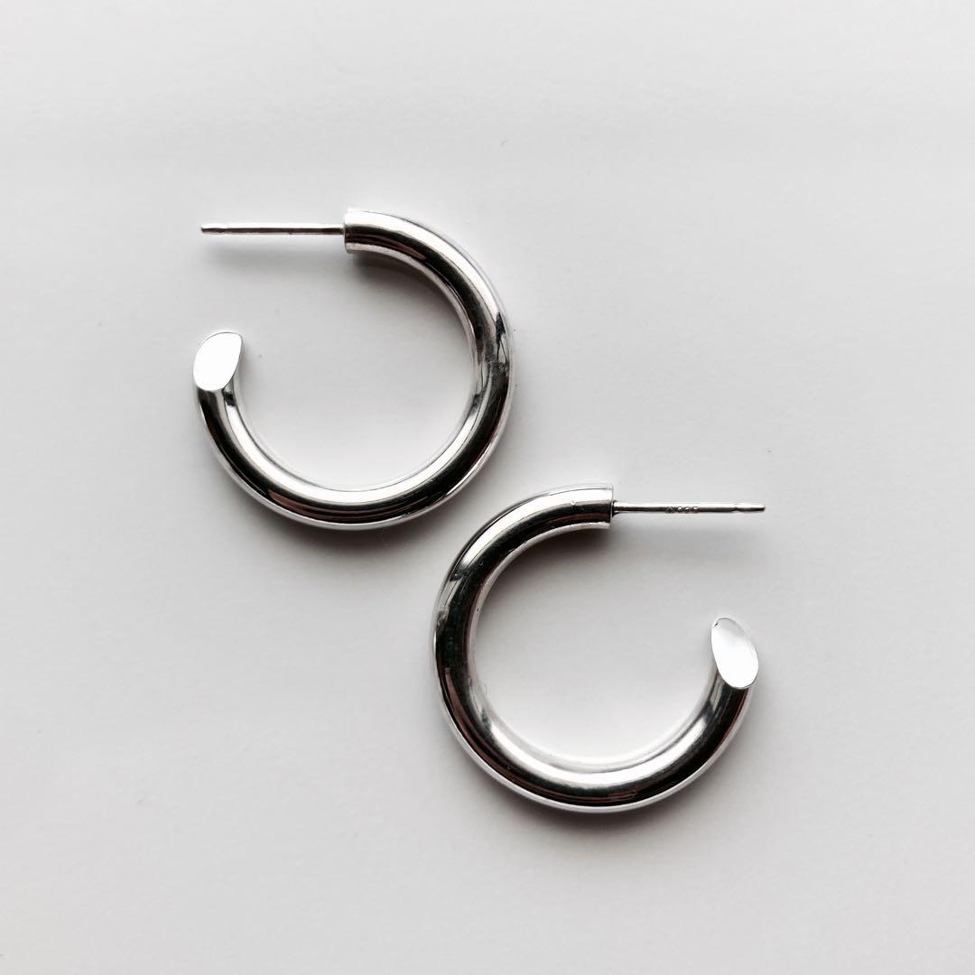 左2 新品 【 3mm×21mm 】両耳用 シルバー925 フープピアス