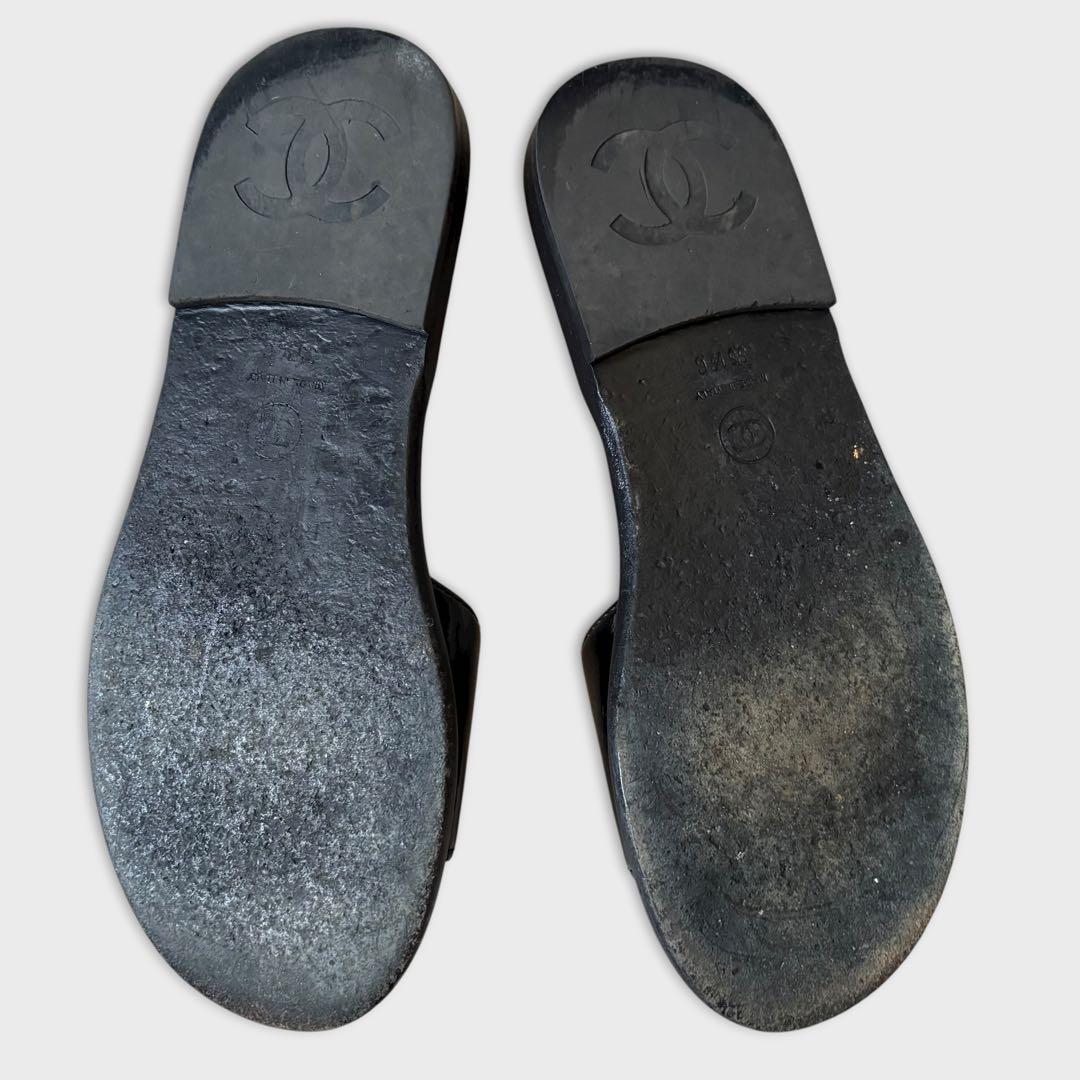 シャネル ココマーク フラットサンダル エナメル 23.5 箱付き