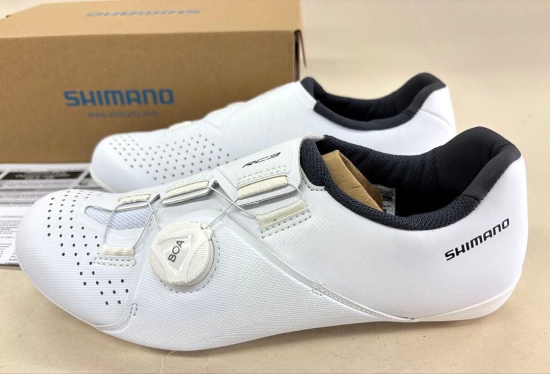 218【新品・未使用】シマノ　SH-RC300　ビンディングシューズ　EU41