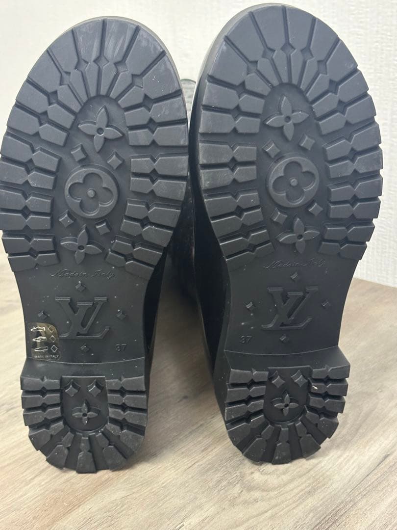 美品！Louis Vuitton ブラック ラバーブーツ　レインブーツ