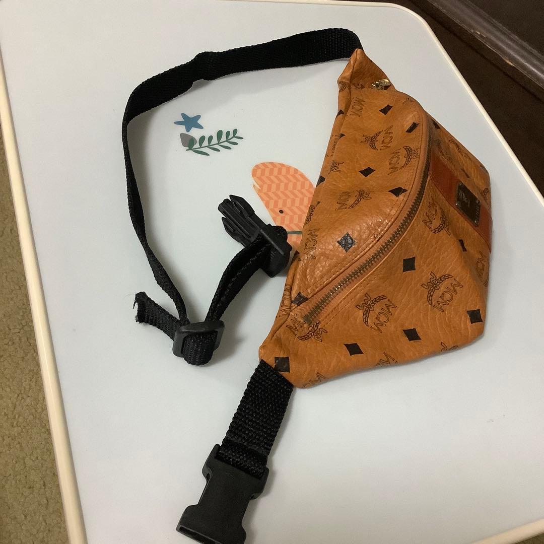 【MCM】 ウエストポーチ