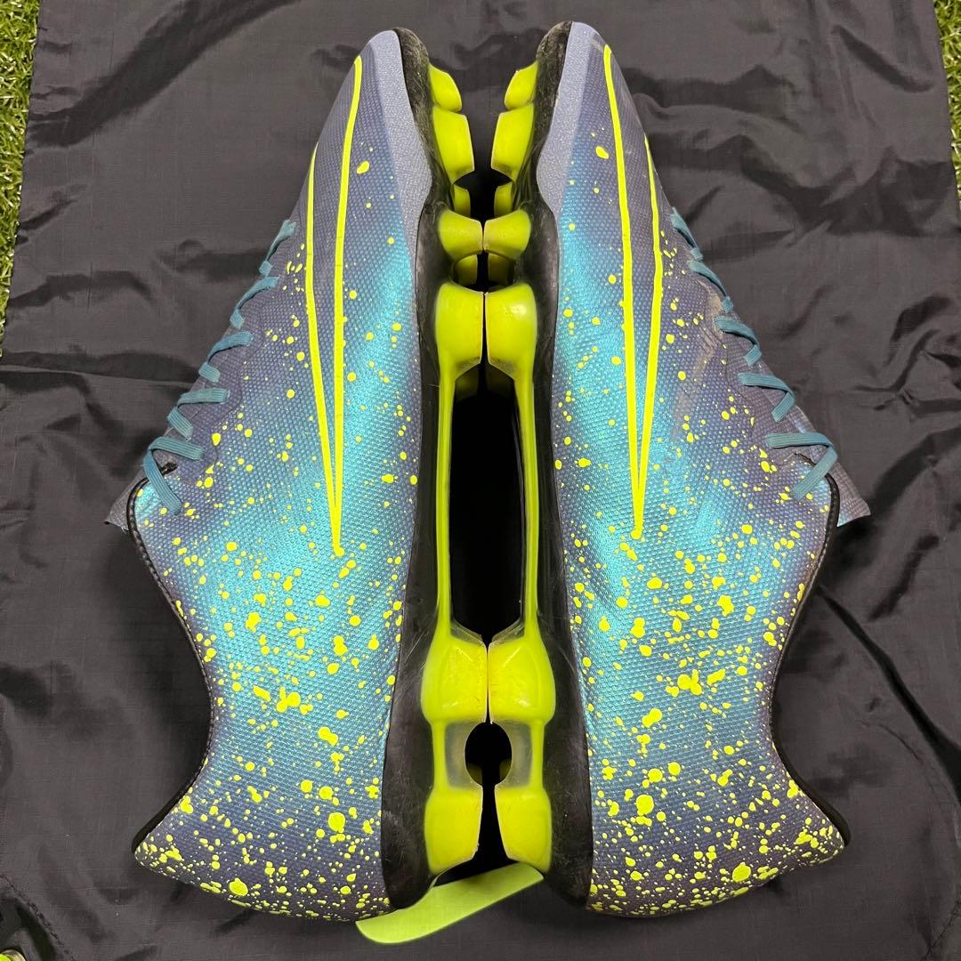 サッカースパイク ナイキ マーキュリアル ヴェイパー Ⅹ HG-V