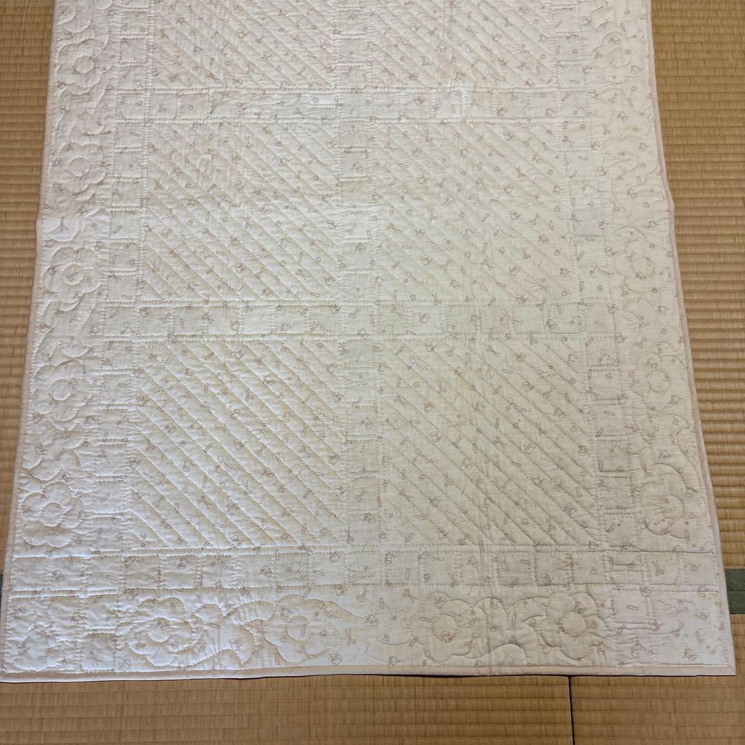 ハンドメイド 大判タペストリー　ウサギ柄