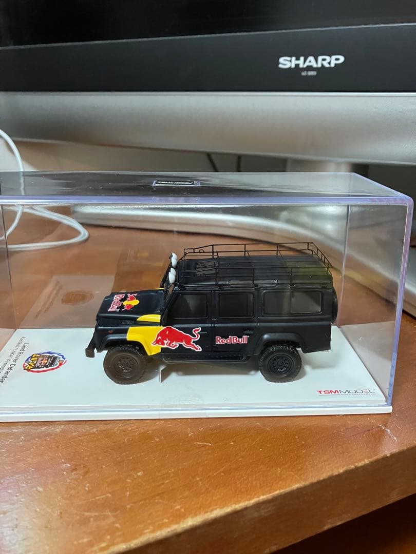 断捨離の為出品　ランドローバー　レッドブル