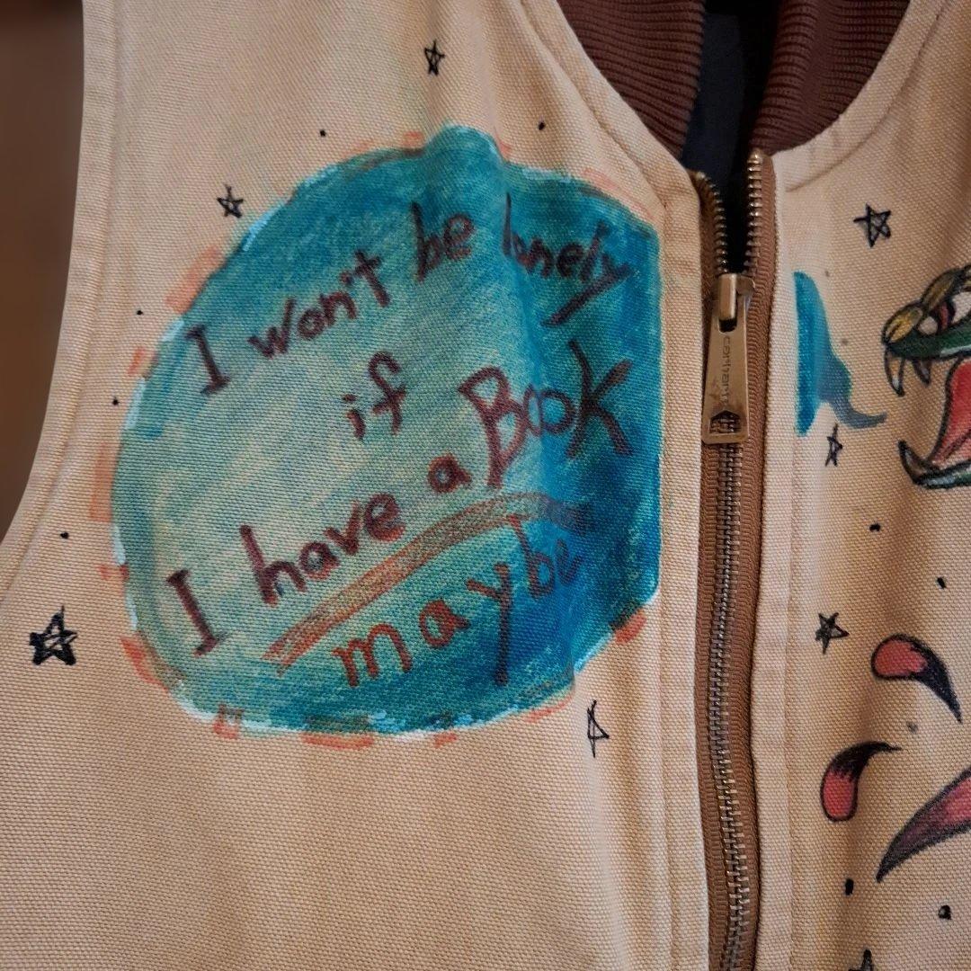 1*6様 カーハート　タトゥー風　落書き　ダック地ベスト　M