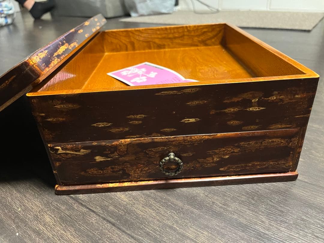 金箔装飾の木製二段収納ボックス