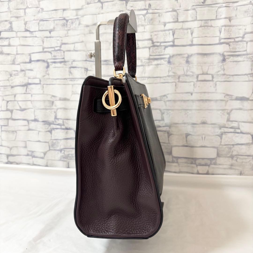 未使用級✨COACH コーチ・2wayバッグ レザー ターンロック ブラック