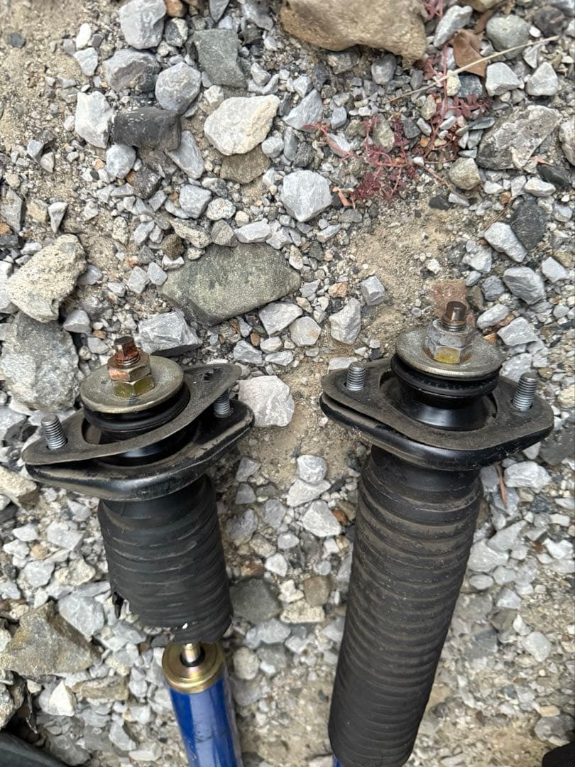 お取り置き　 リアサスのみ　z4 e85