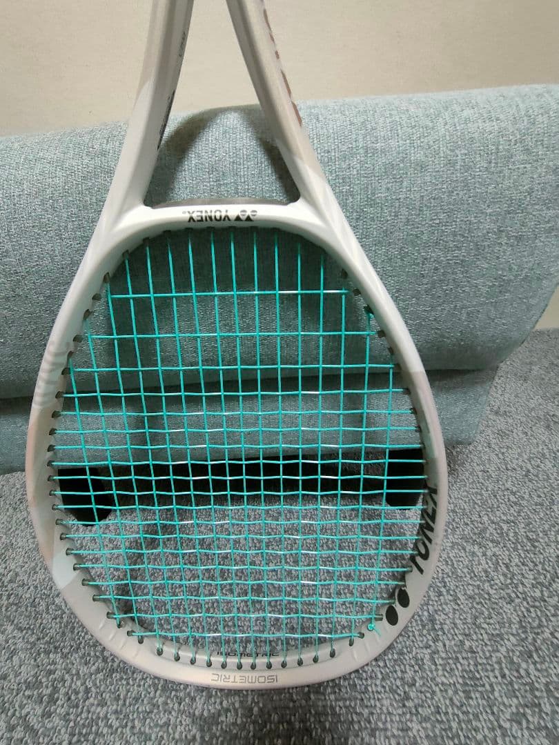 使用品　2024年 ヨネックスVコア100L 白 G2