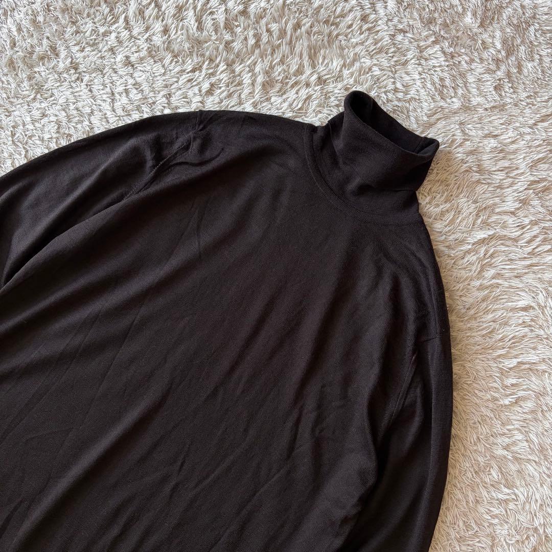 ジョンスメドレー JOHN SMEDLEY タートルネックウールニット F 茶