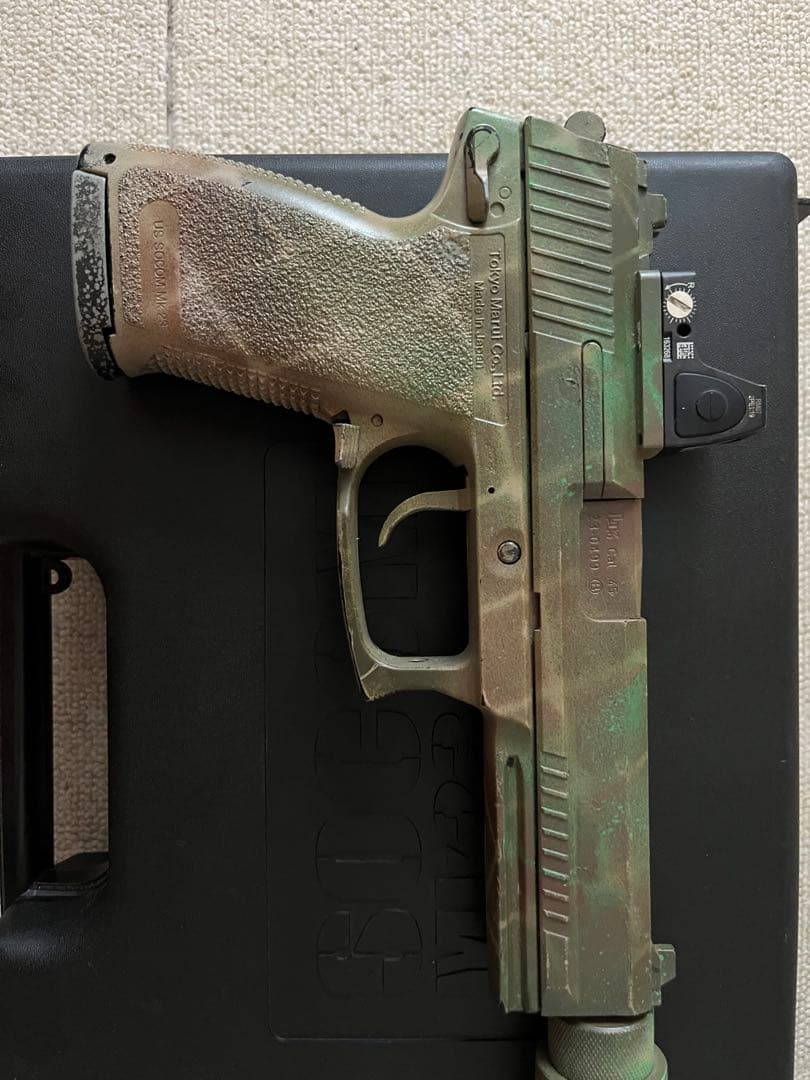 東京マルイ　SOCOM MK23 カスタム社外サプレッサー付き