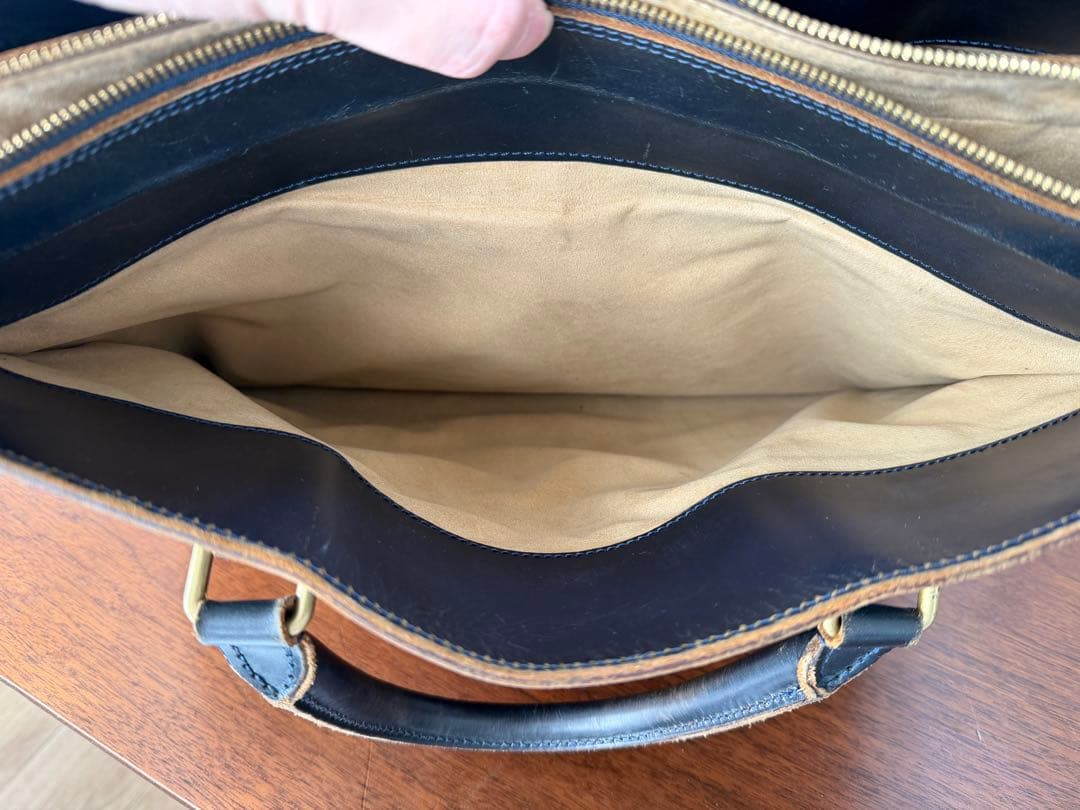 ガンゾ　GANZO ネイビー レザー ビジネスバッグ