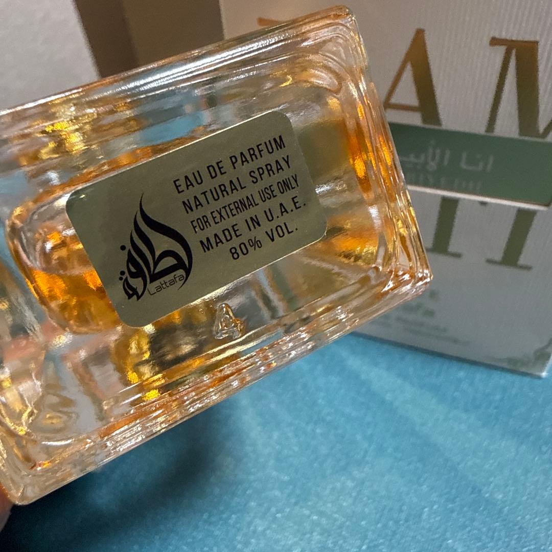 香水(女性用) I AM WHITE Eau de Parfum 60ml Lattafa