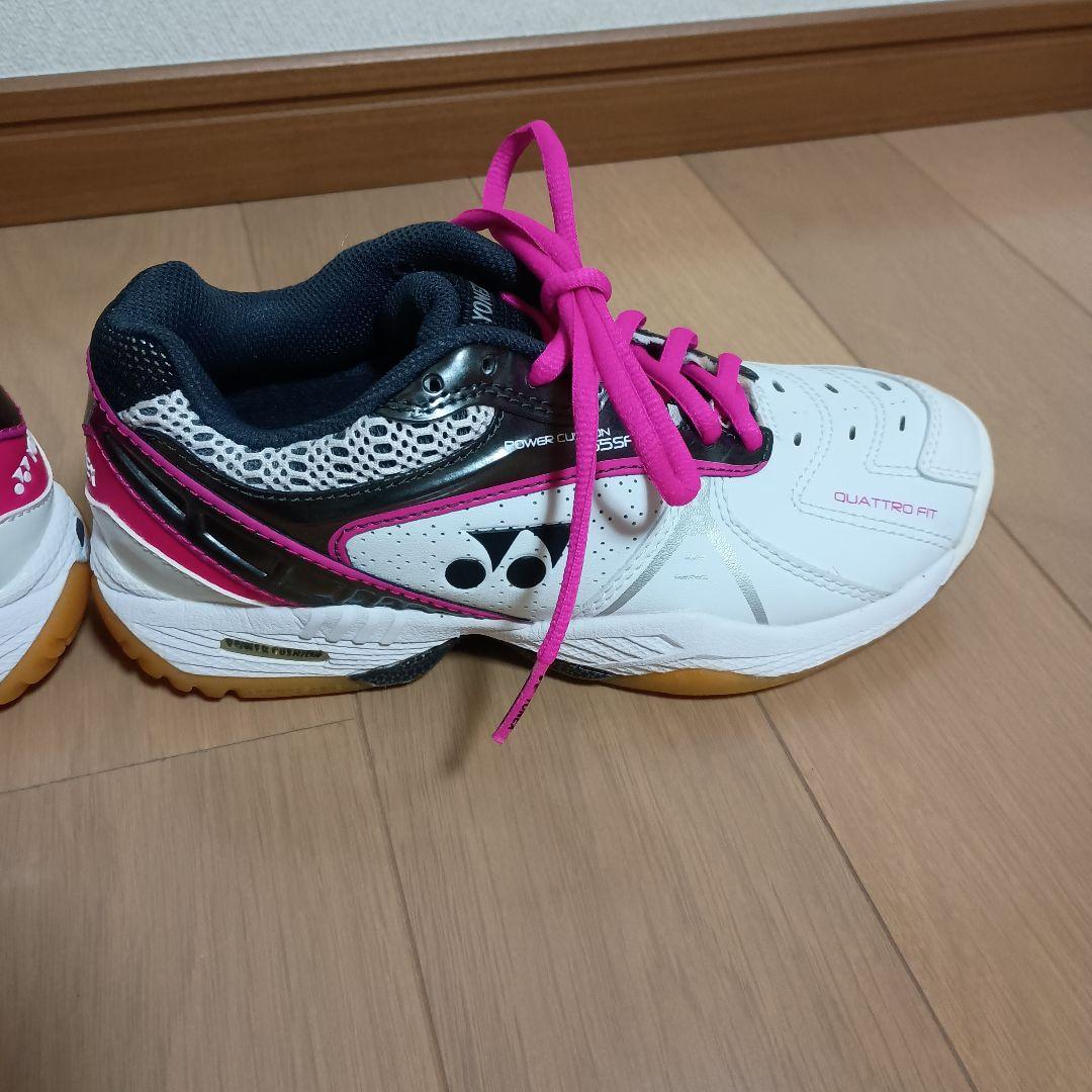 【極美品】YONEX power cushion 65SF 22.5cm【廃盤】