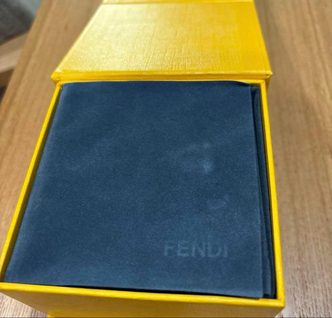 FENDI ピアス 両耳