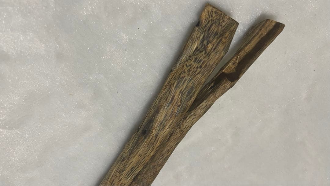 極上伽羅 沈香原木 香木 重さ:20.5g