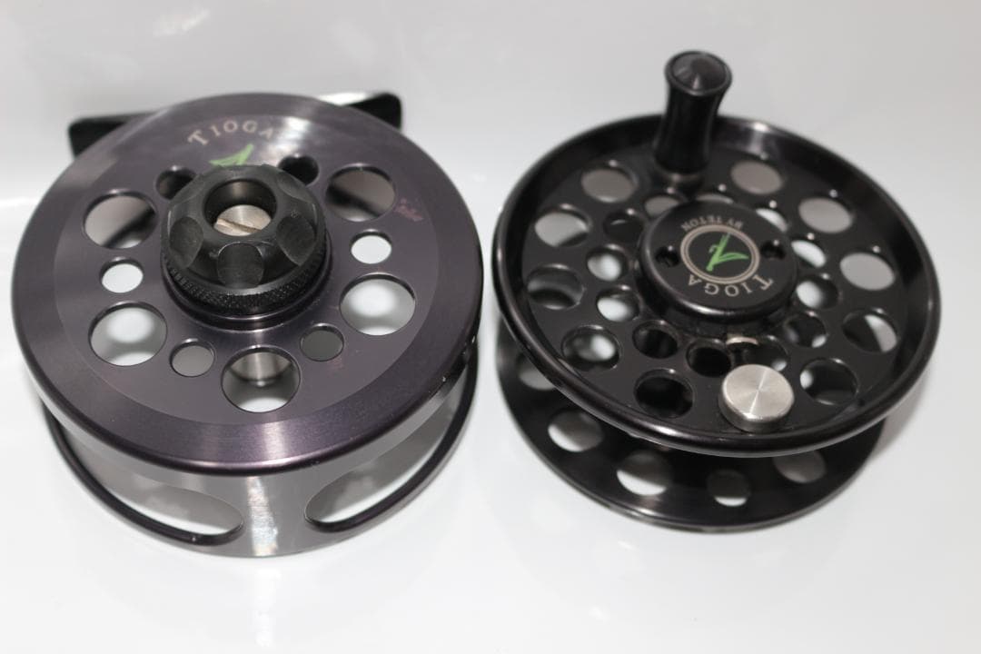 テトン　Teton　タイオガ　Tioga　4　アメリカ製　黒　3～5番　美品