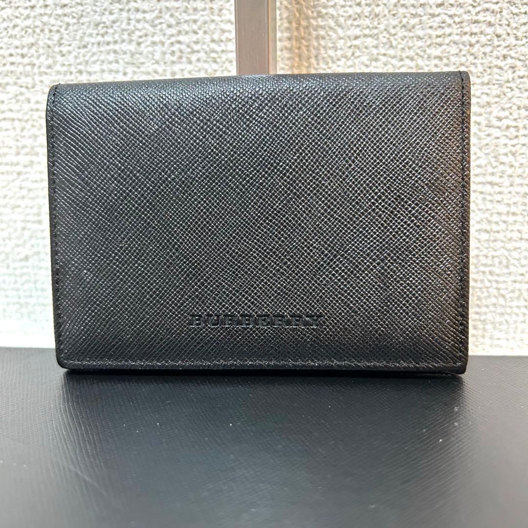 【未使用級✨サフィアーノレザー】バーバリー　名刺入れ　黒　ユニセックス　会社員