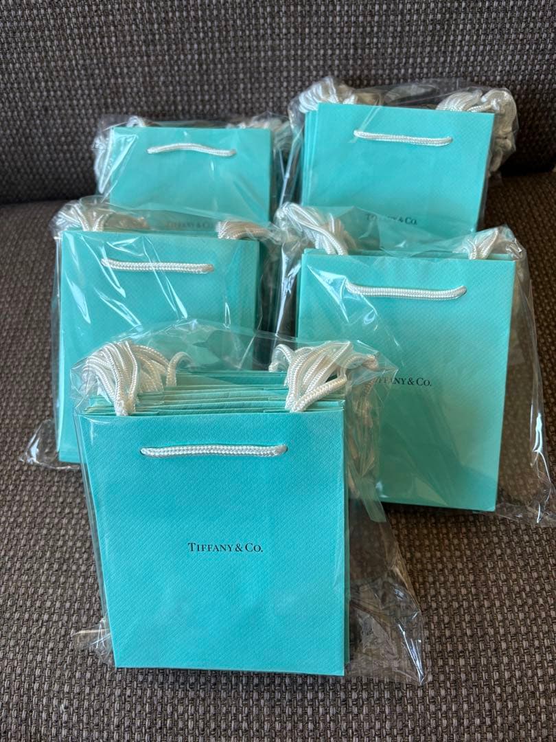 現行品　新品未使用Tiffanyティファニー　ミニショッパー紙袋 50枚セット