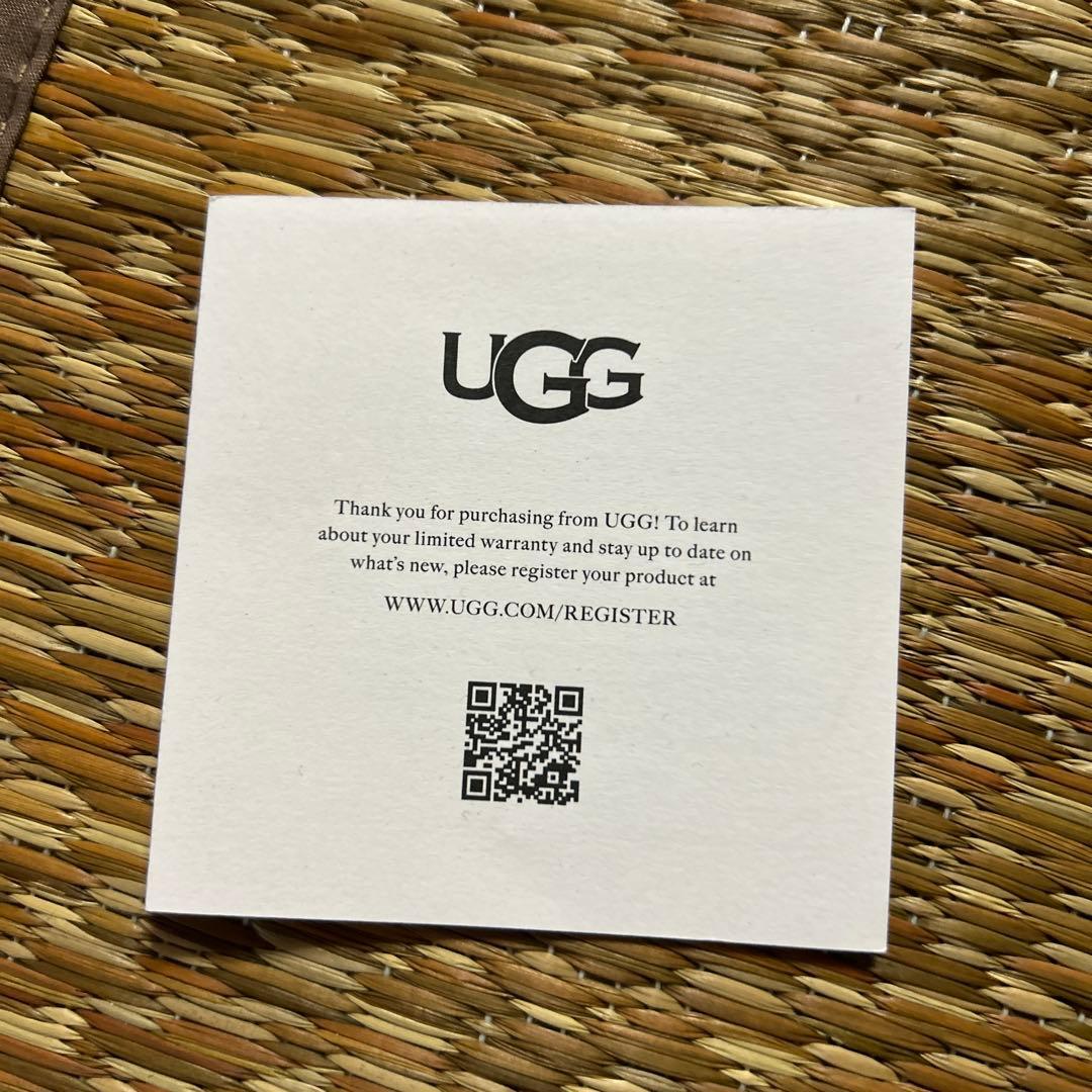 UGG ファーサンダル