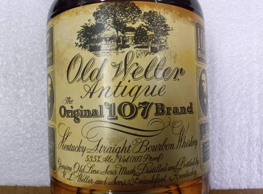 山！？ページオールドウェラー　アンティーク　バーボンウイスキー　7年