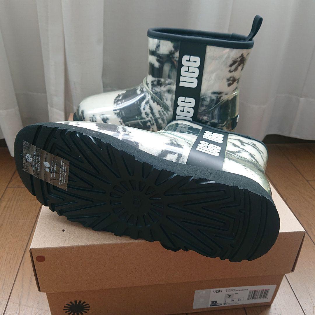 UGG レインブーツ ホワイト・グリーン・ブラック