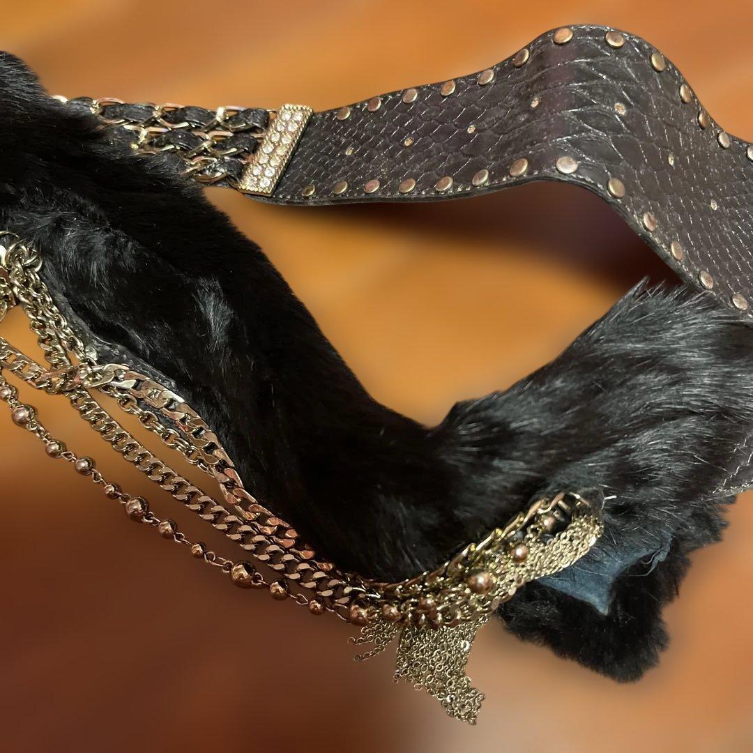 新品未使用　d.i.aファーベルトファー付きビジュー取れ無し