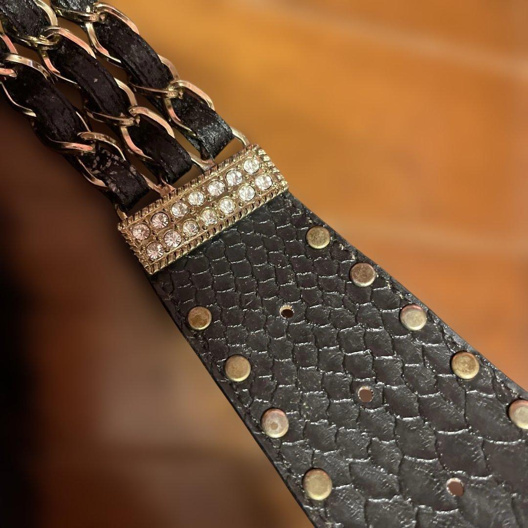 新品未使用　d.i.aファーベルトファー付きビジュー取れ無し