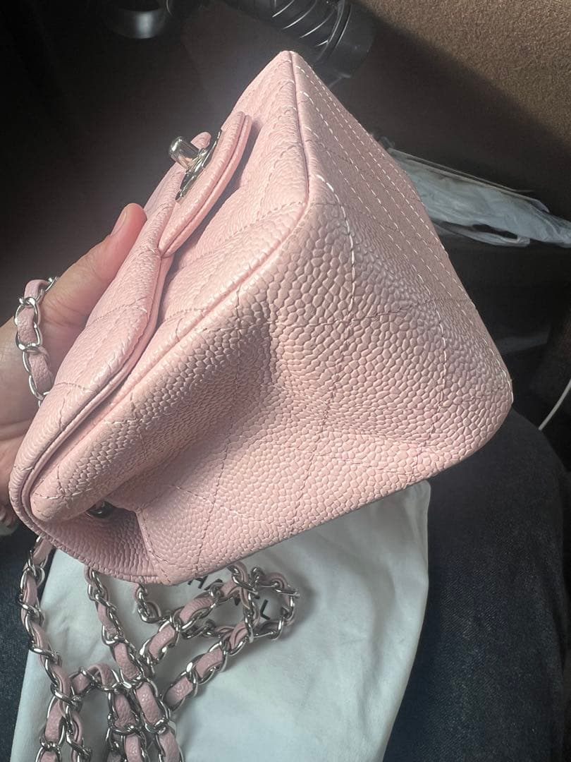 CHANEL PINK SLING BAG (please read⬇️⬇️)