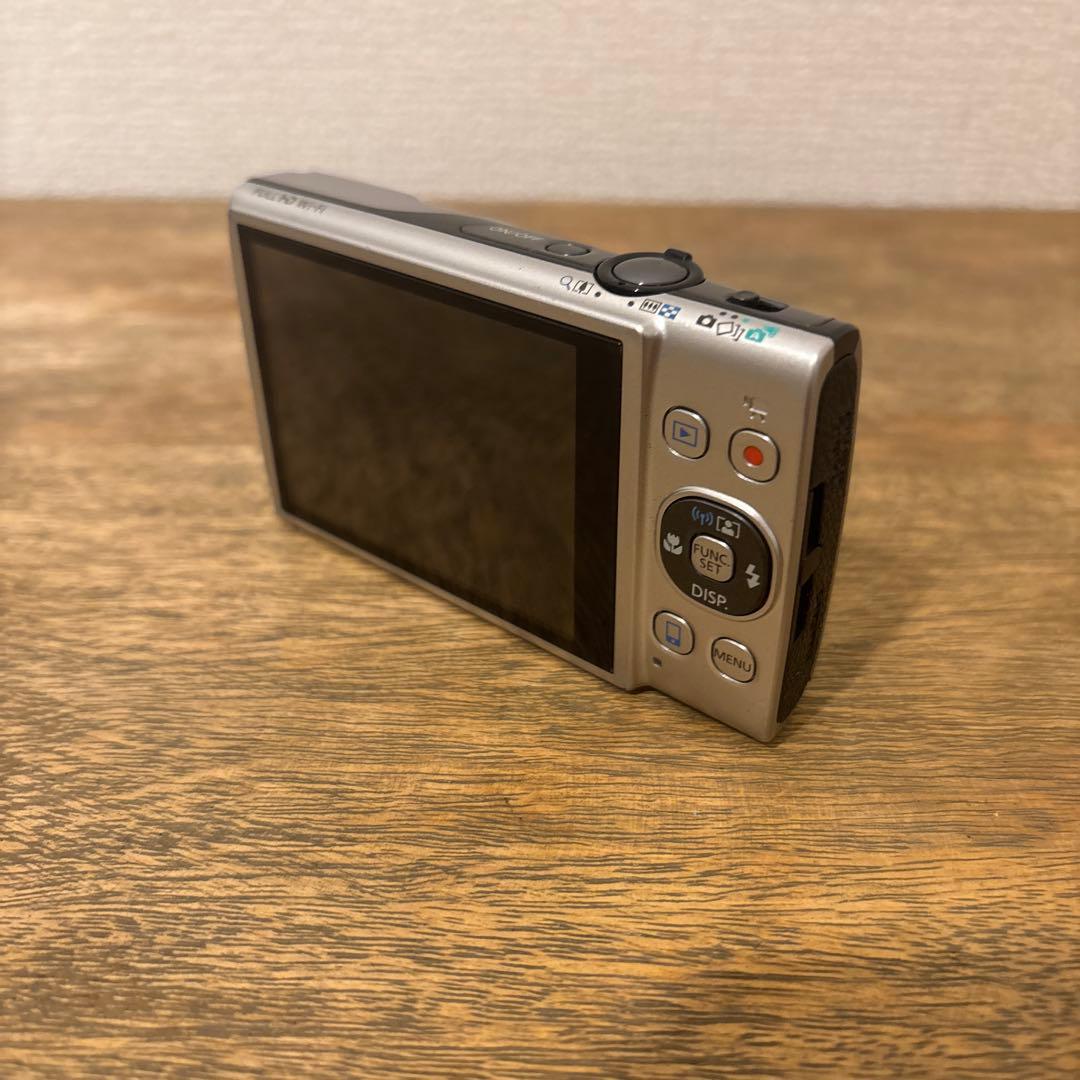 【限定値下げ】Canon デジタルカメラ　IXY640 シルバー　※充電器なし