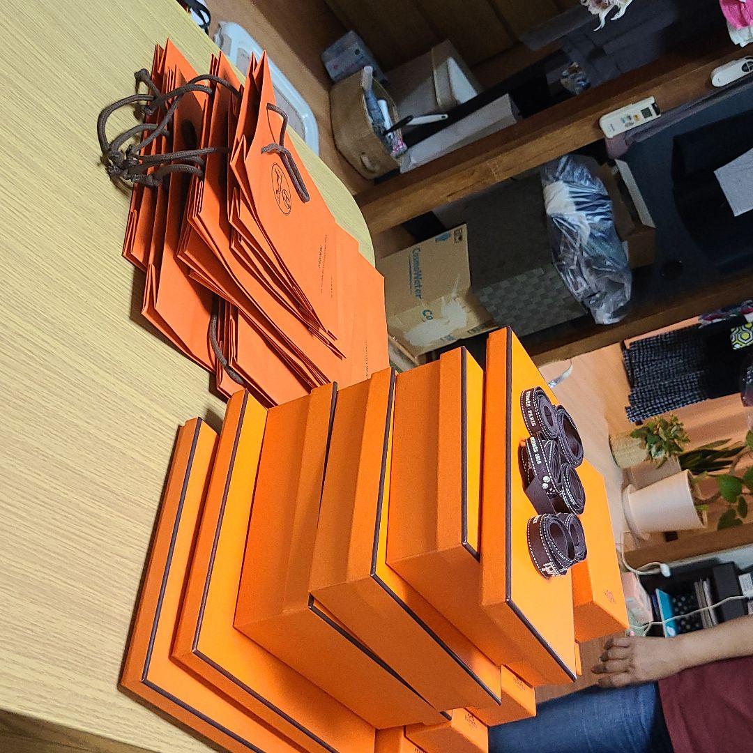 エルメス紙袋11枚　大、中、小箱11箱リボン6本