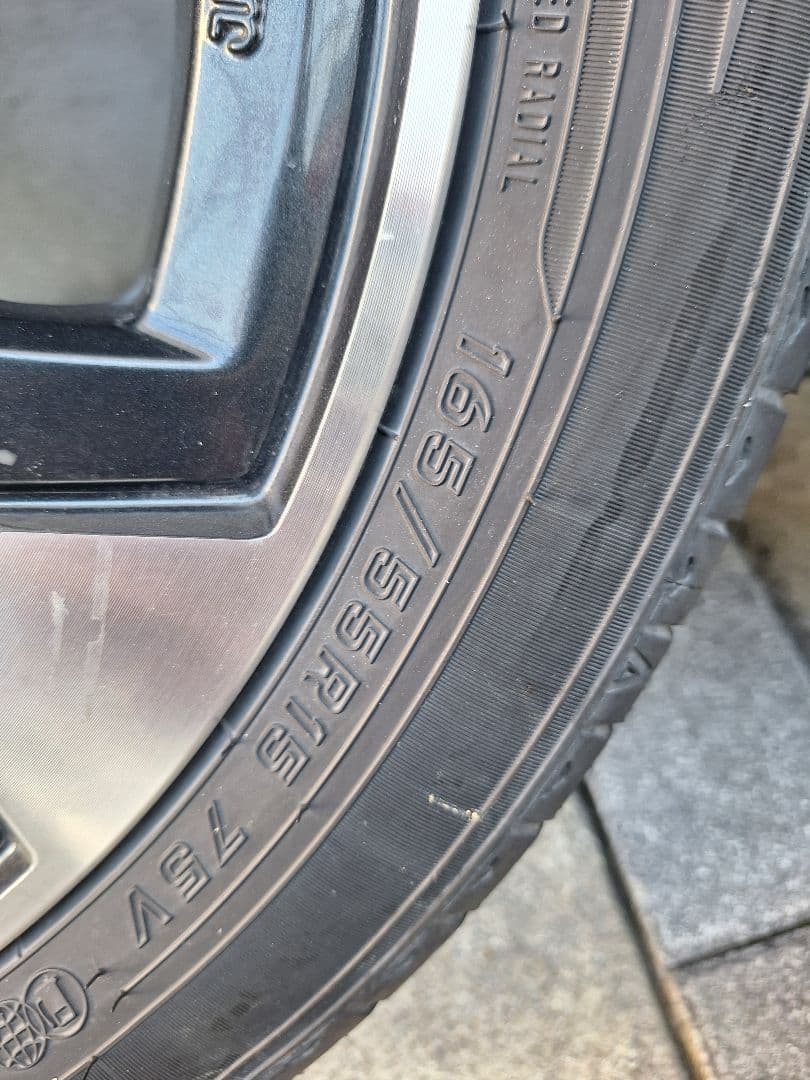 ダイハツウェイク　純正15インチアルミホイール４本