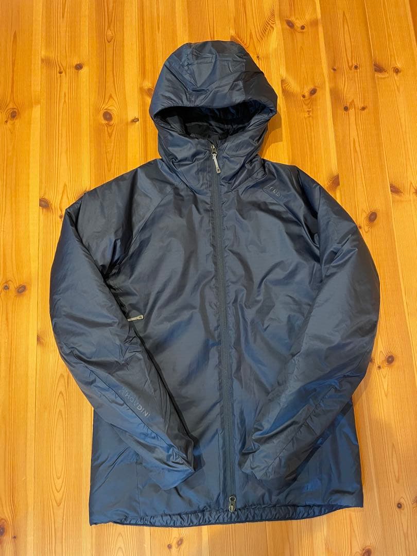 フーディニ ダンフリ ネイビー ノースフェイス パタゴニア マムート ノローナ