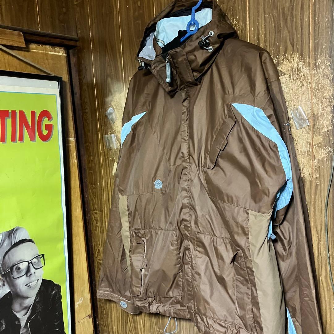 SESSIONS／セッションズ✴️スキー・スノーボードウエア　防寒　防雪　テック系