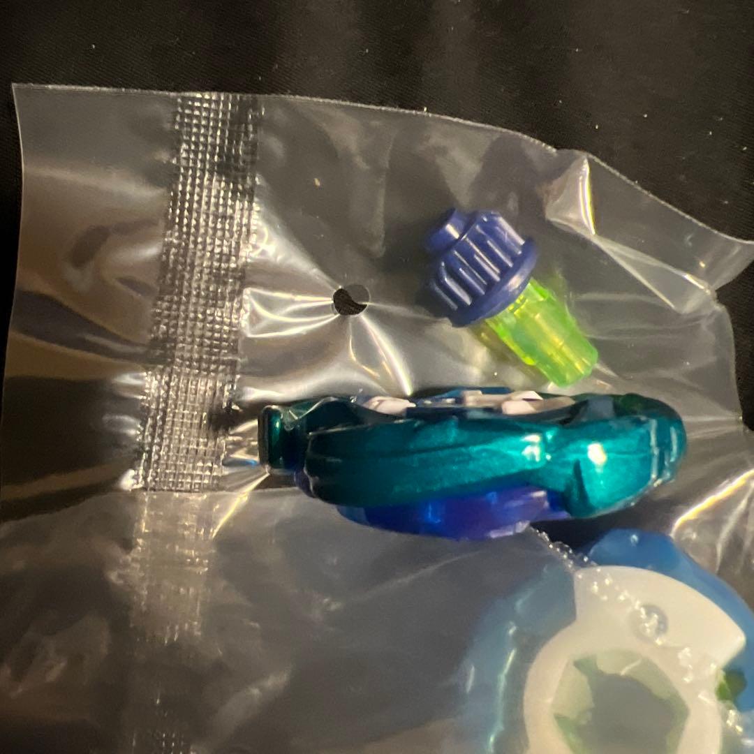 す*る様 ベイブレードXレアベイUX-00エアロペガサス3-70Aダブルメタルコ