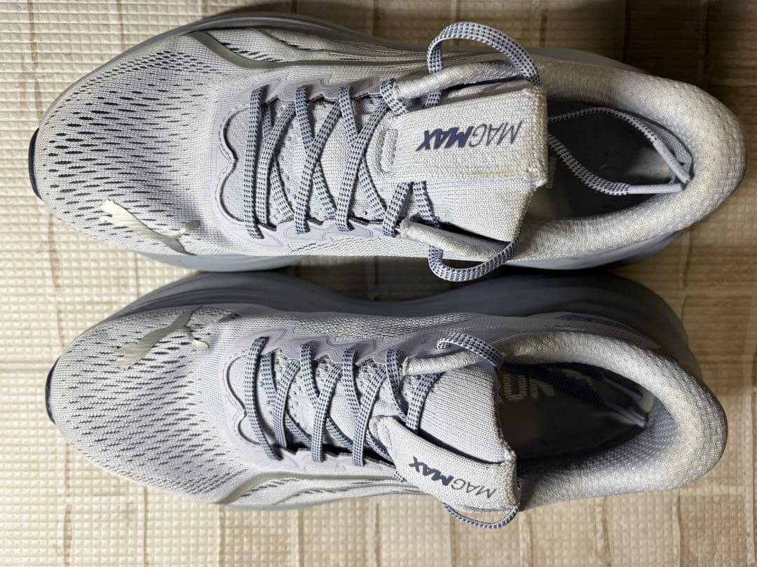 PUMA マグマックスニトロ(27cm)