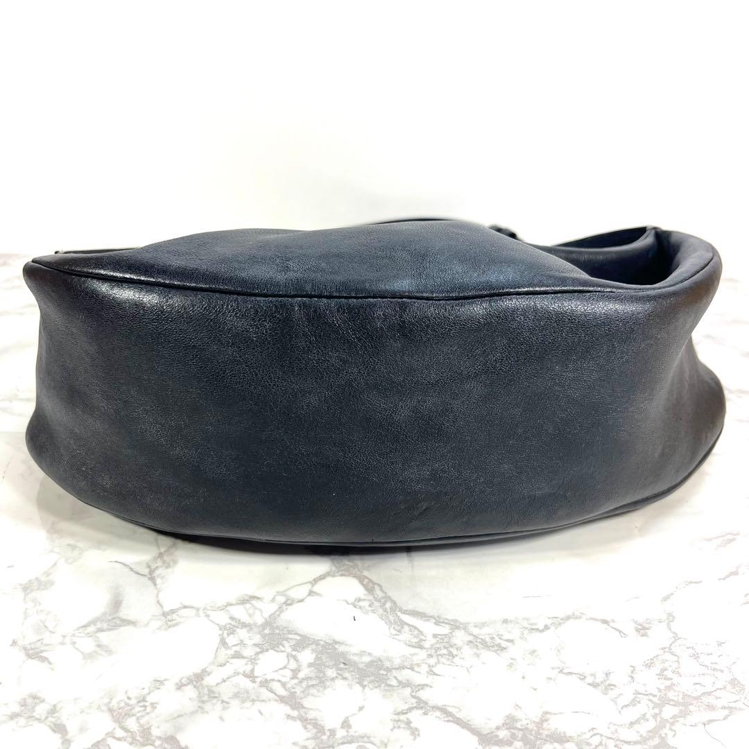 コ*モ様 COS コス ボディバッグ 羊革 プリーツベルトバッグ 黒 closs