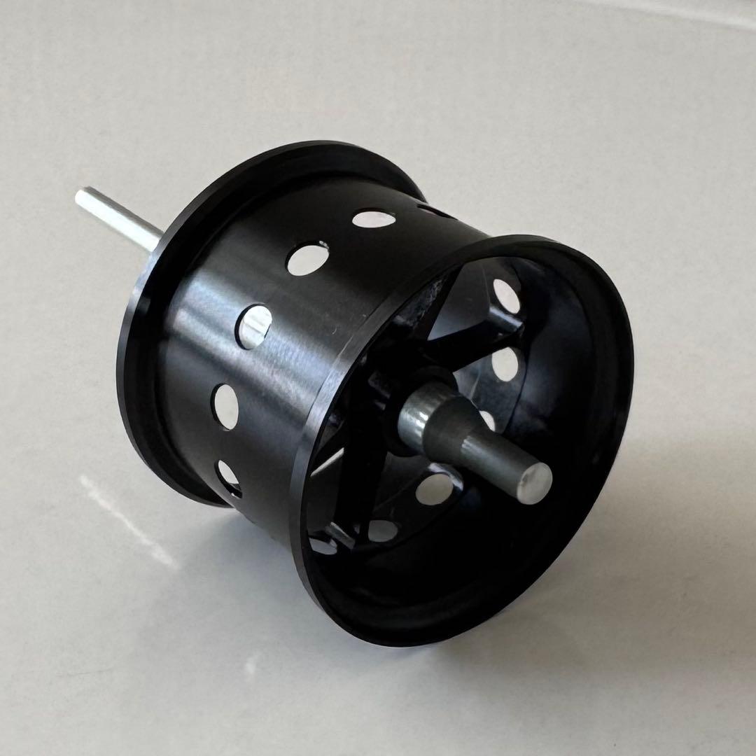 【美品】アベイル マイクロキャストスプール 23CNQ16R