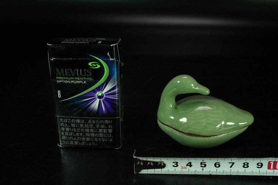 眞清水蔵六作 青磁 雁 香合(K-BB521)