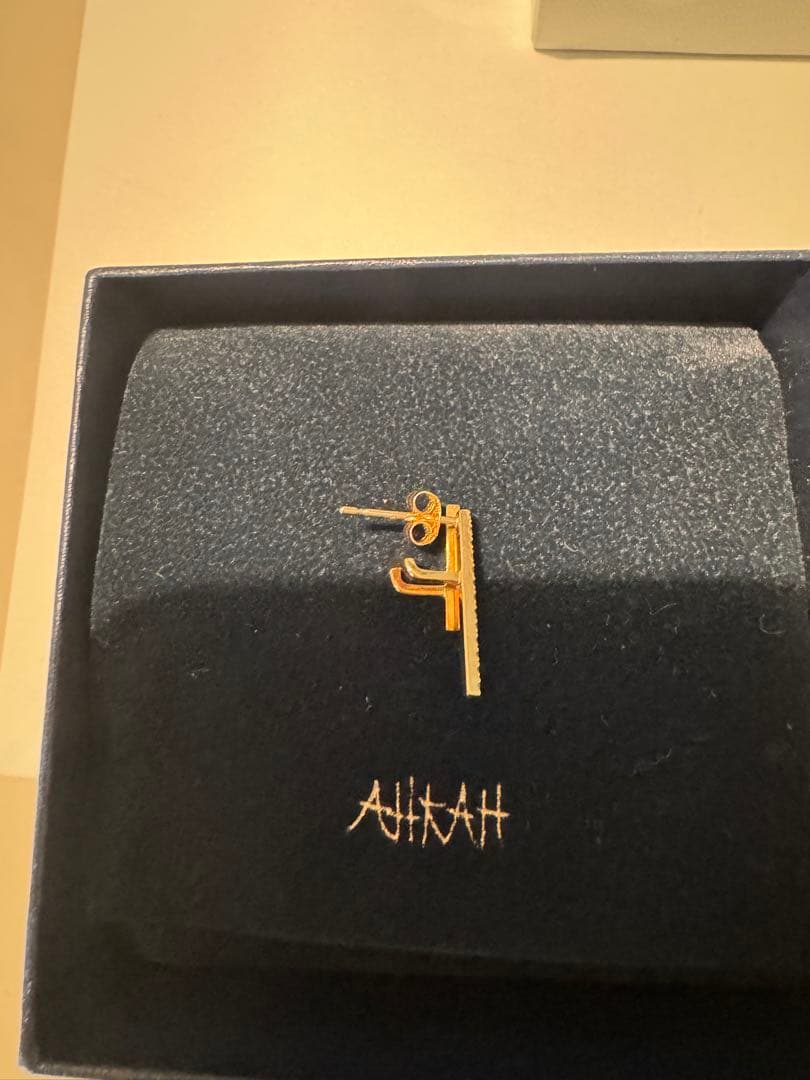 AHKAH ティナレイ　ピアス　片耳