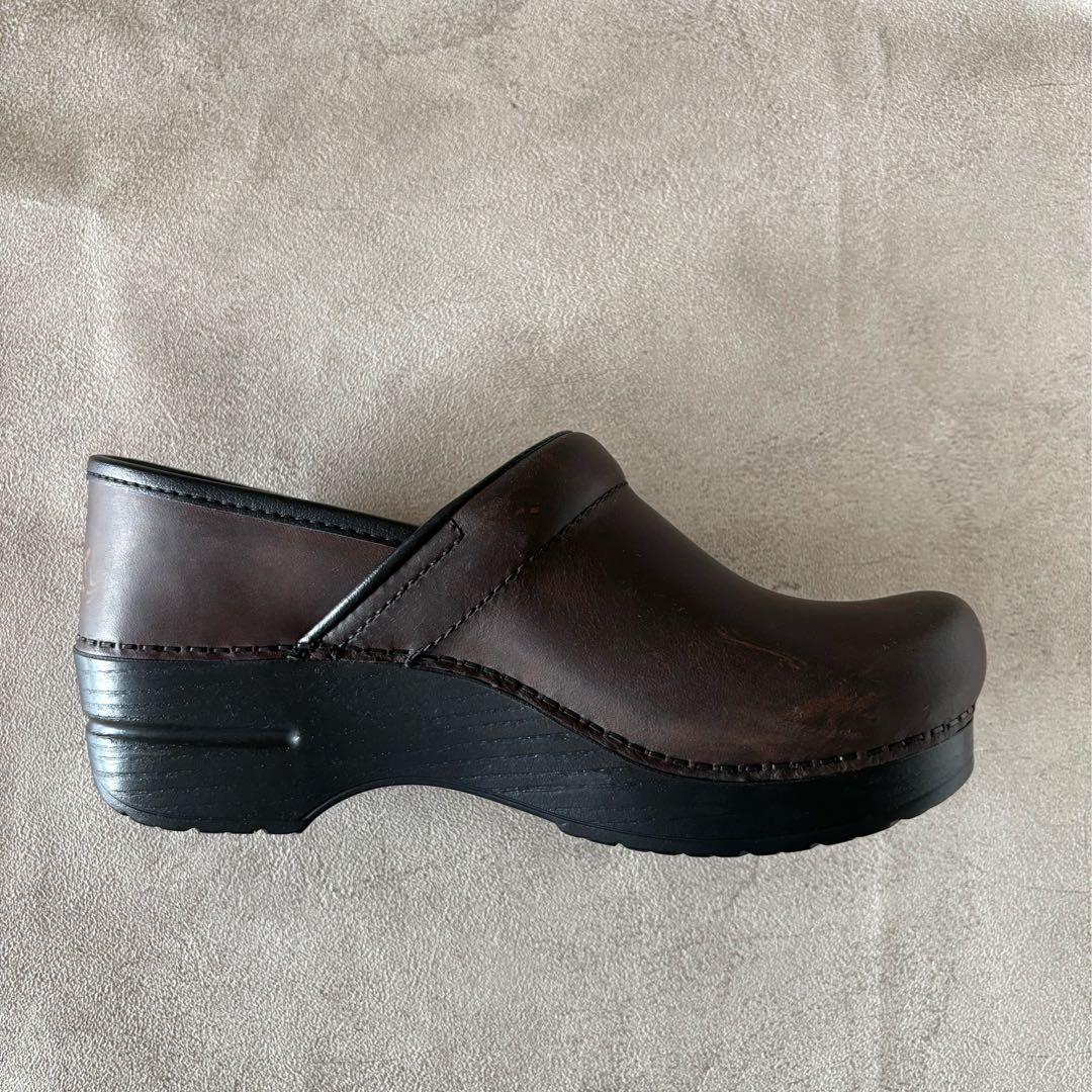 dansko プロフェッショナルアンティークブラウン　オイルド　36