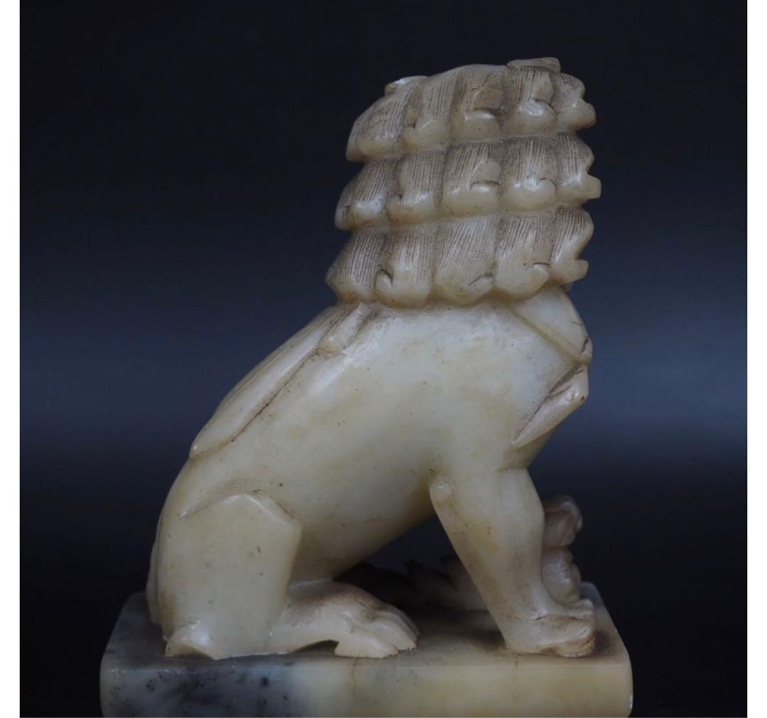 送料無料　中国古玩　清時代滑石彫刻獅子一対　高さ１８ｃｍ