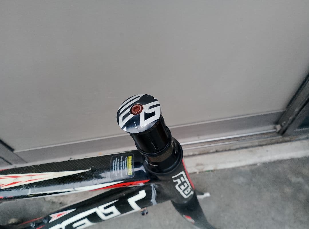 カーボンフレーム Felt Z25