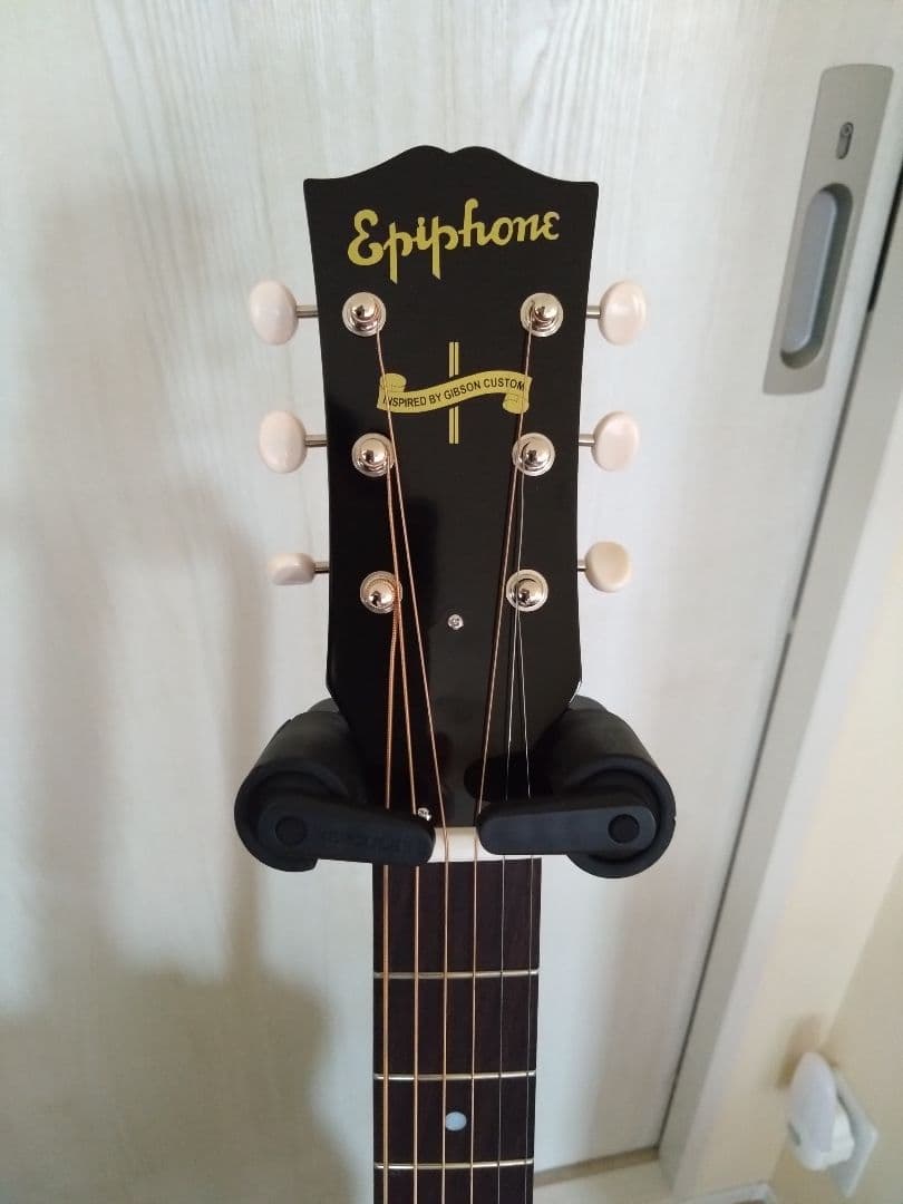 アコースティックギター サンバースト ハードケース付き